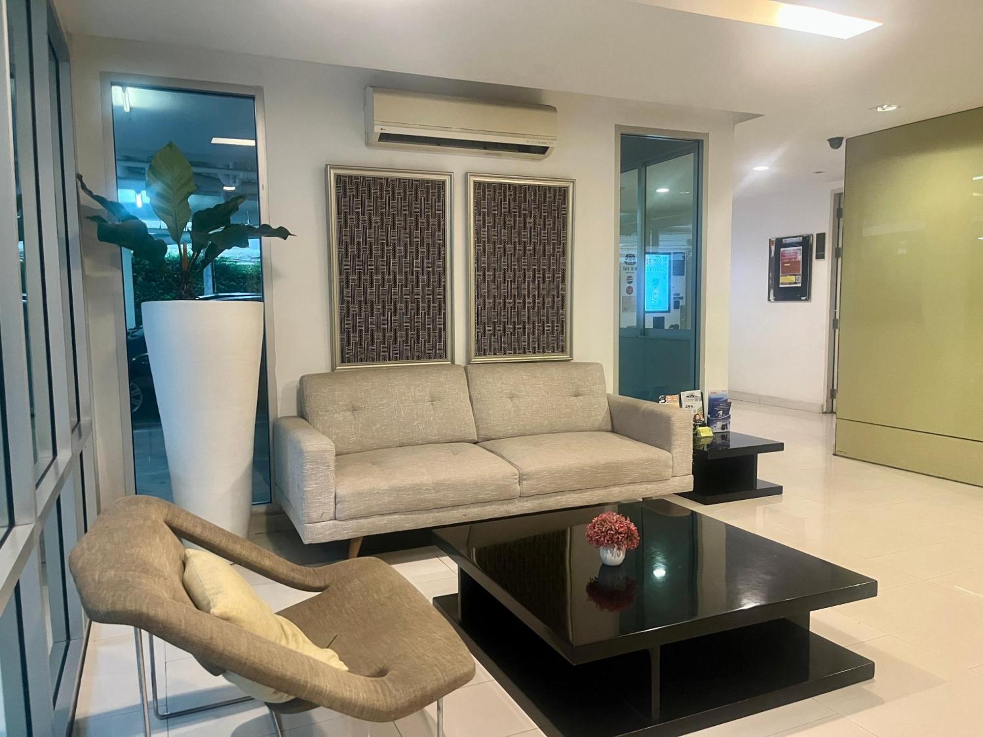 1Br Condo 5 Min To Bts 1000Mbps Fiber Wi-Fi Bangkok Exteriör bild